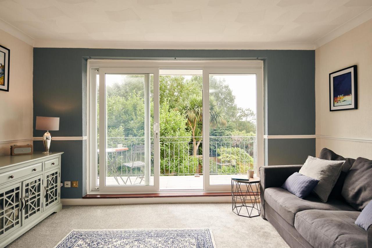Sea Gem- Beautiful Family Home With Stunning Sea Views & Garden Tenby Luaran gambar