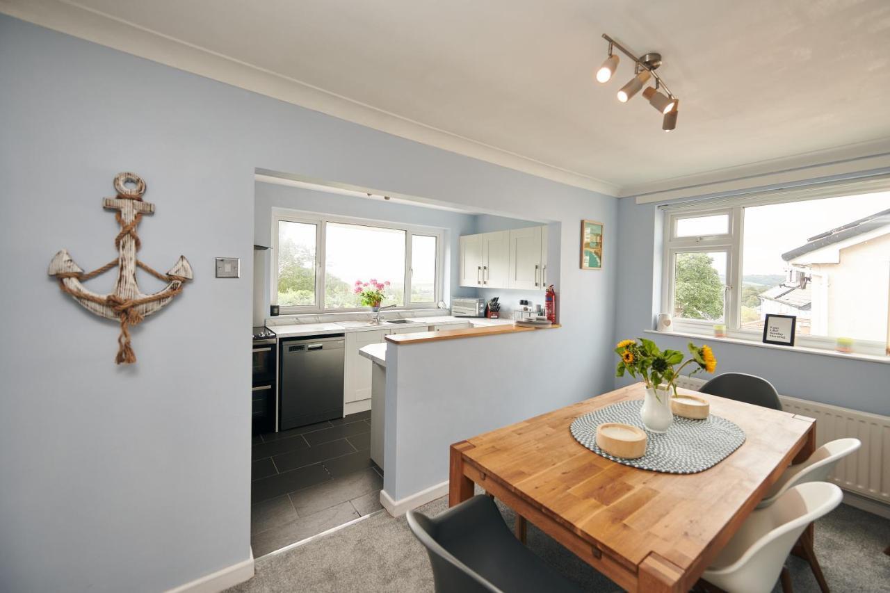 Sea Gem- Beautiful Family Home With Stunning Sea Views & Garden Tenby Luaran gambar