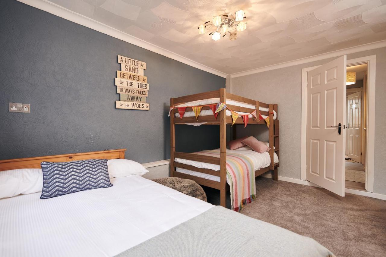 Sea Gem- Beautiful Family Home With Stunning Sea Views & Garden Tenby Luaran gambar