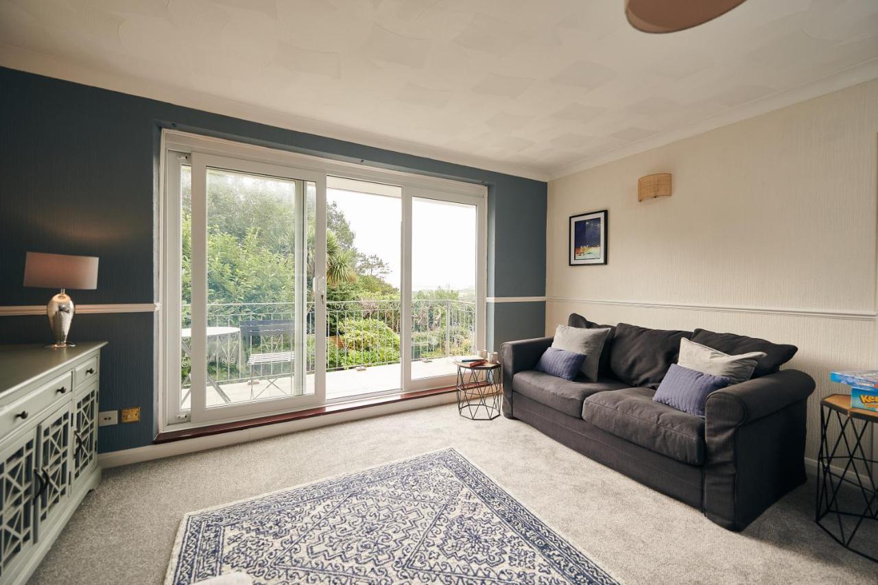 Sea Gem- Beautiful Family Home With Stunning Sea Views & Garden Tenby Luaran gambar